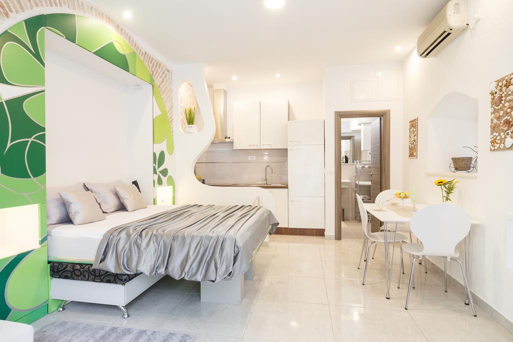 Apartment Males สปลิท ภายนอก รูปภาพ